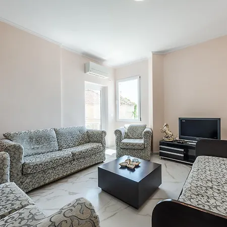 Modern Mirage